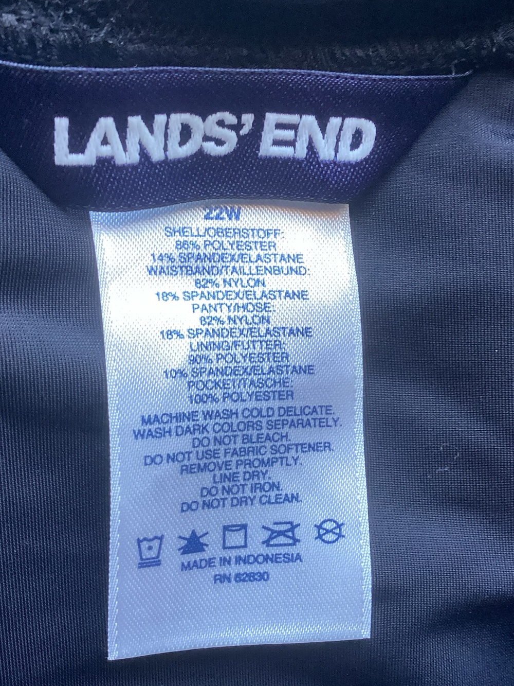 Land’s End Women’s swim shorts - Picture 2 of 4
